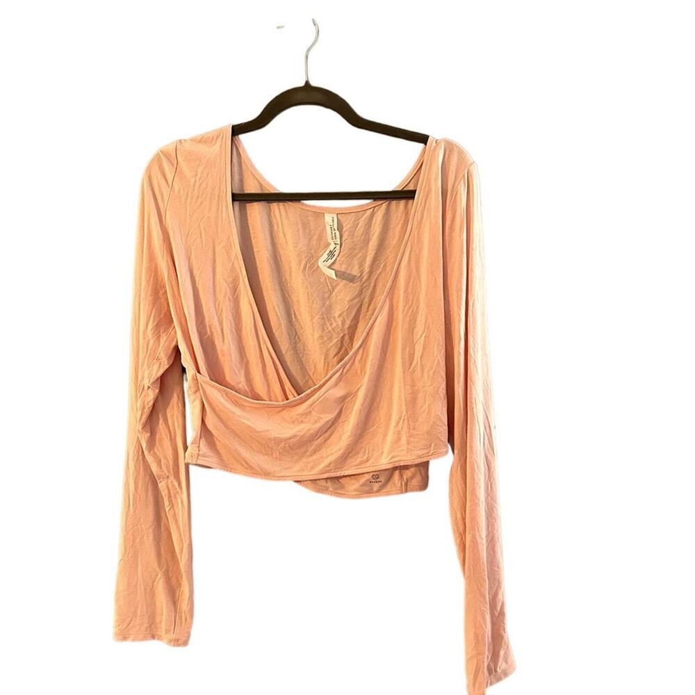 BANDIER X SOMETHING NAVY Top Women Size 2XL Cropped‎ Crossover Pale Blush Pink